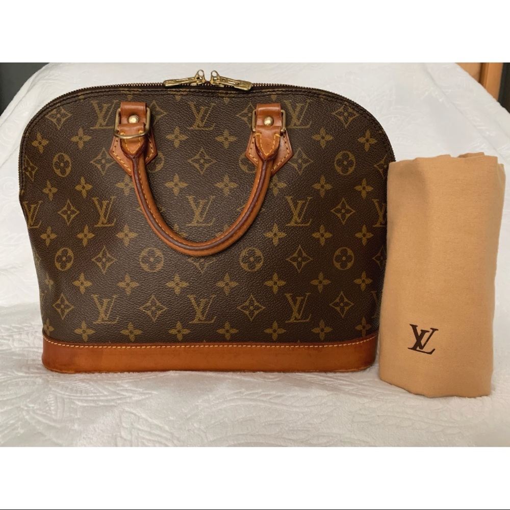 🚫‼️SOLD‼️🚫Louis Vuitton Alma PM & Dustbag ❤️